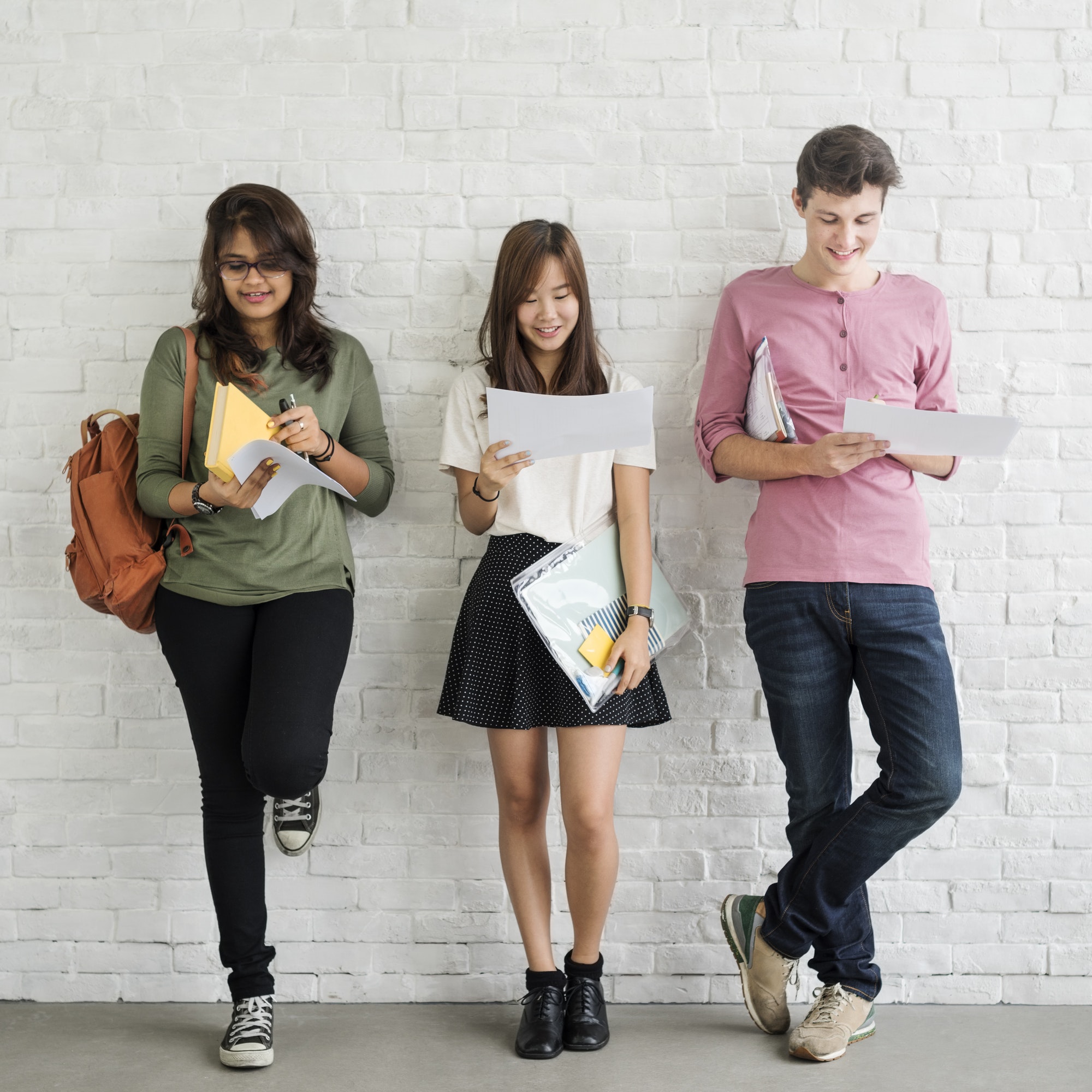 How Mag University Supporting Applicants To Students College